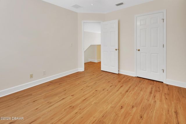 202 Woodhouse Lane, Deland, FL 32724