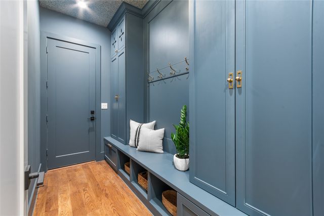 8611 San Fernando Way, Dallas, TX 75218