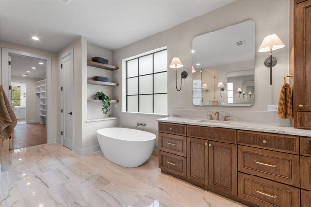 8611 San Fernando Way, Dallas, TX 75218