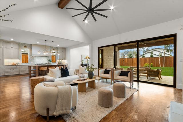 8611 San Fernando Way, Dallas, TX 75218