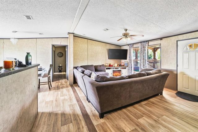 3362 County Rd 5018, Cleveland, TX 77327