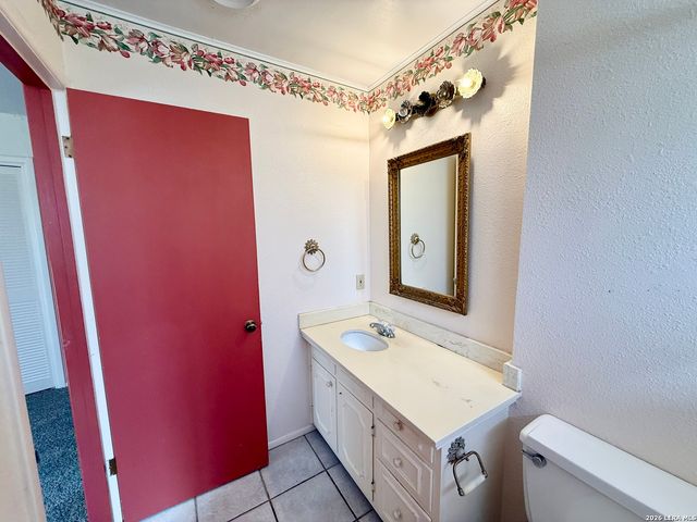 1050 Elizabeth, New Braunfels, TX 78130