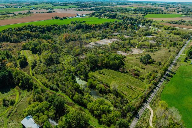 N865 COUNTY ROAD W, Campbellsport, WI 53010
