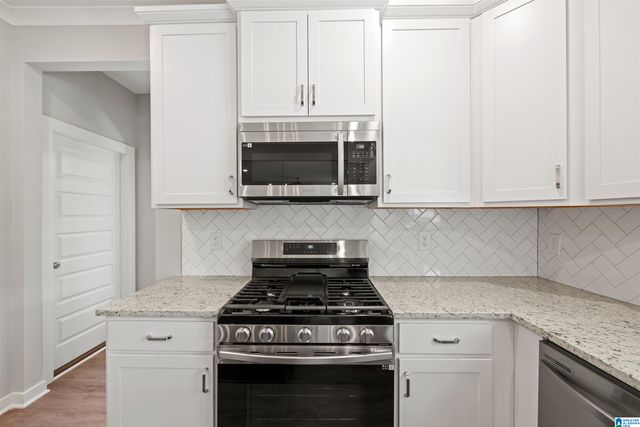 1101 WISHFORD CIRCLE, Helena, AL 35080