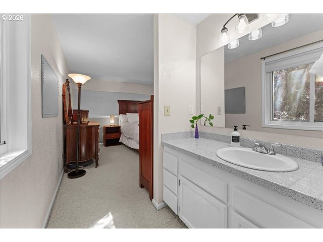 3316 Ne 29TH St, Gresham, OR 97030