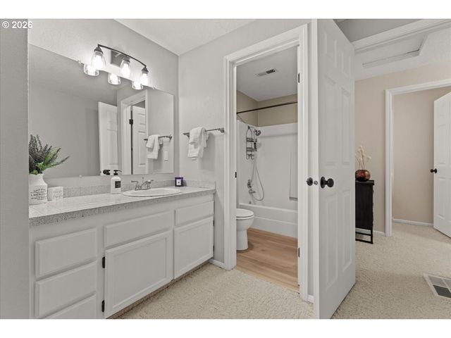3316 Ne 29TH St, Gresham, OR 97030
