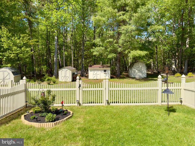 35 FOX MEADOW DR, Sicklerville, NJ 08081