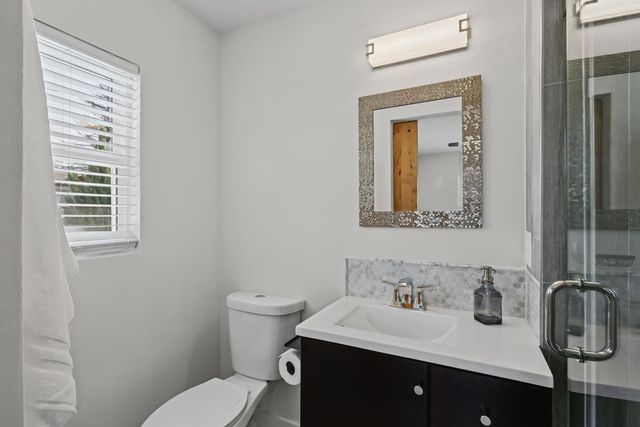 932 Coloma Way, Roseville, CA 95661