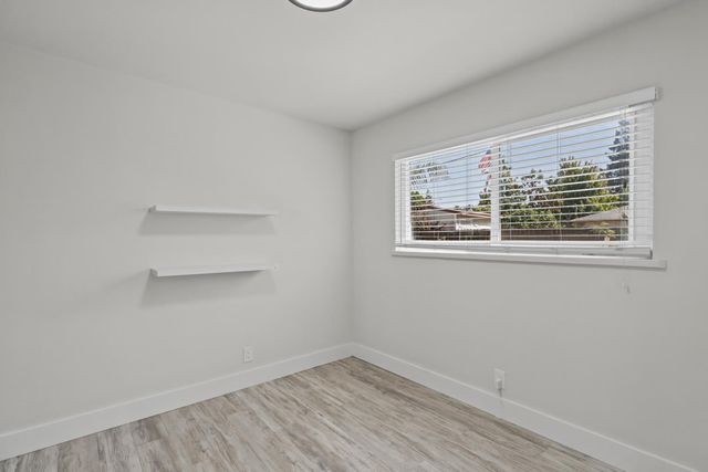 932 Coloma Way, Roseville, CA 95661