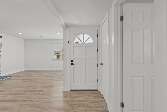 932 Coloma Way, Roseville, CA 95661
