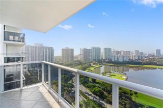 3675 N Country Club Drive 2208, Aventura, FL 33180