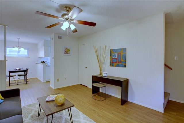816 W North Loop BLVD 107, Austin, TX 78756