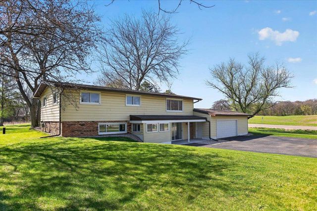 1159 N Pember Road, Janesville, WI 53546