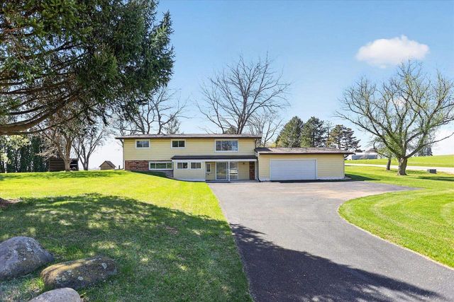 1159 N Pember Road, Janesville, WI 53546