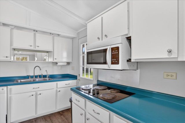 1159 N Pember Road, Janesville, WI 53546