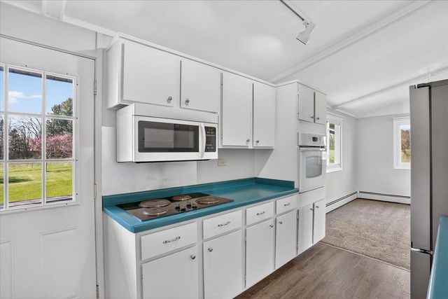 1159 N Pember Road, Janesville, WI 53546