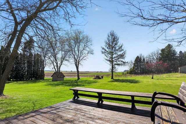 1159 N Pember Road, Janesville, WI 53546