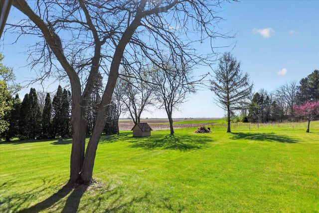 1159 N Pember Road, Janesville, WI 53546