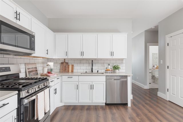 285 N Sherman Avenue, Van Alstyne, TX 75495