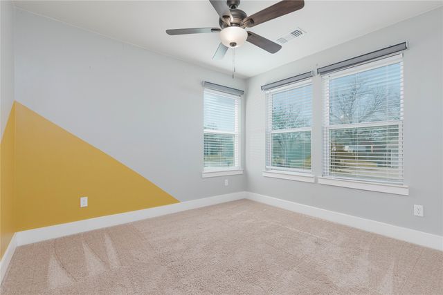 285 N Sherman Avenue, Van Alstyne, TX 75495