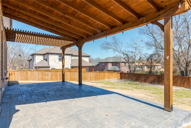 285 N Sherman Avenue, Van Alstyne, TX 75495