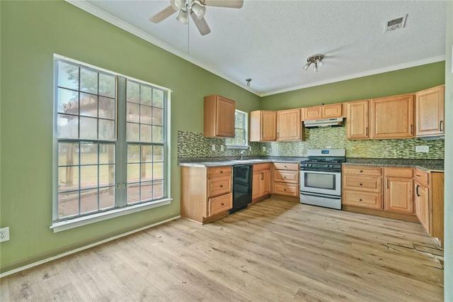 454 Fieldgreen Drive, Jonesboro, GA 30238