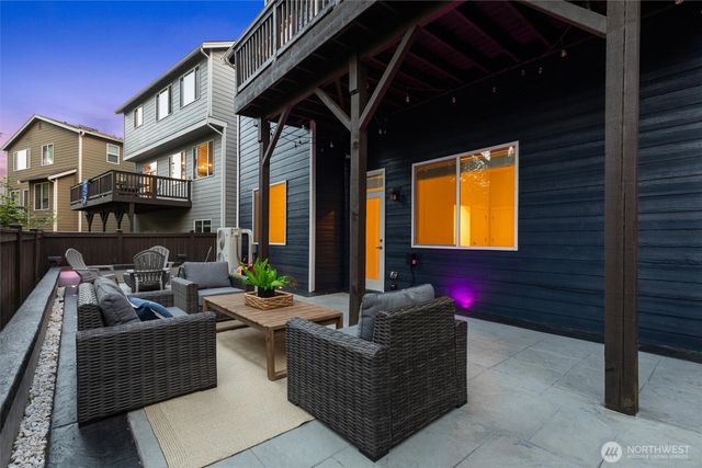 16198 SE 51st Place, Bellevue, WA 98006