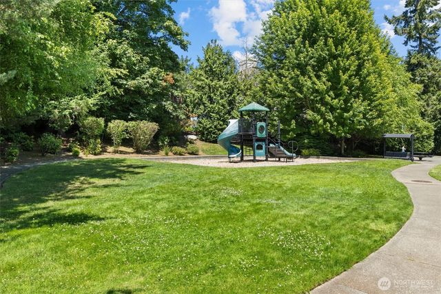 16198 SE 51st Place, Bellevue, WA 98006
