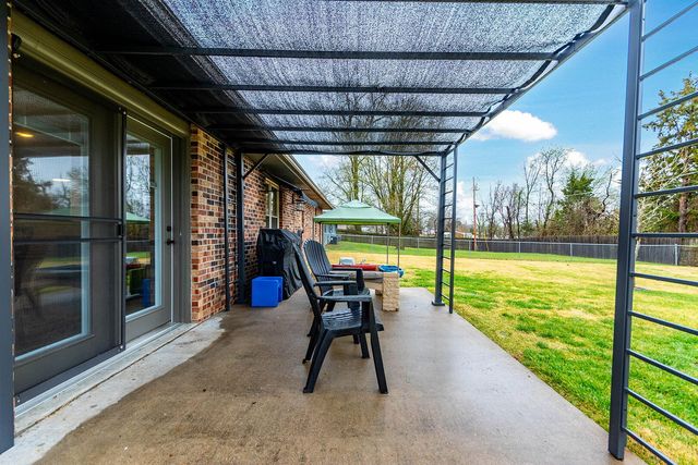 1401 HICKAM DR, Columbia, MO 65202