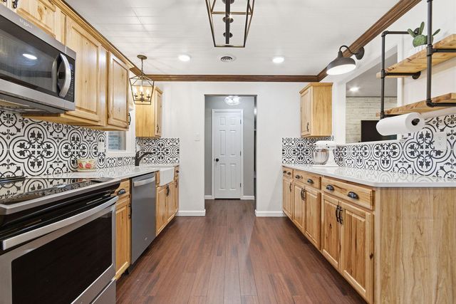 1401 HICKAM DR, Columbia, MO 65202