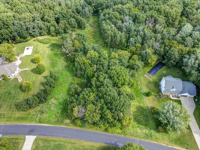 Lot 9 Woodside, Belleville, WI 53508