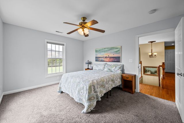590A Lindsey Hollow Rd, Gallatin, TN 37066