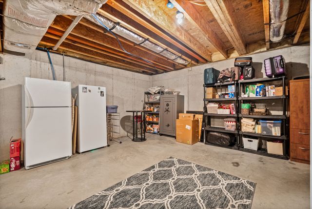 590A Lindsey Hollow Rd, Gallatin, TN 37066