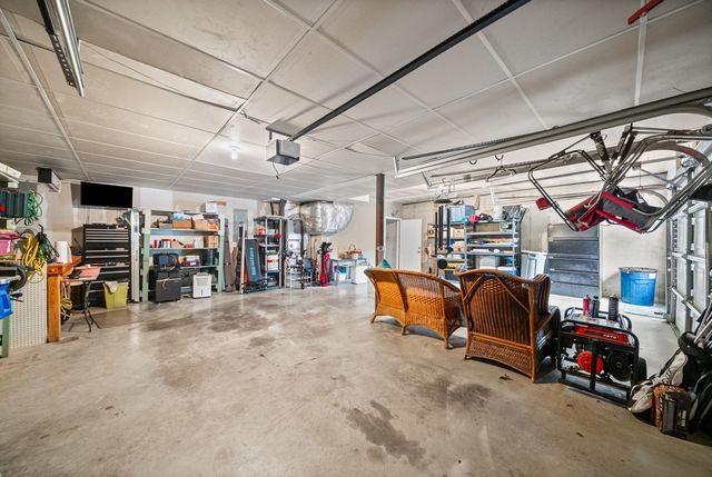 590A Lindsey Hollow Rd, Gallatin, TN 37066