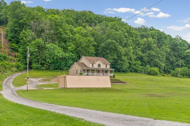 590A Lindsey Hollow Rd, Gallatin, TN 37066