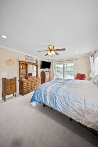 590A Lindsey Hollow Rd, Gallatin, TN 37066