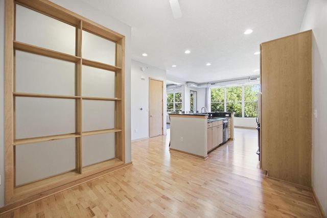 3640 Wooddale Avenue S 305, Saint Louis Park, MN 55416