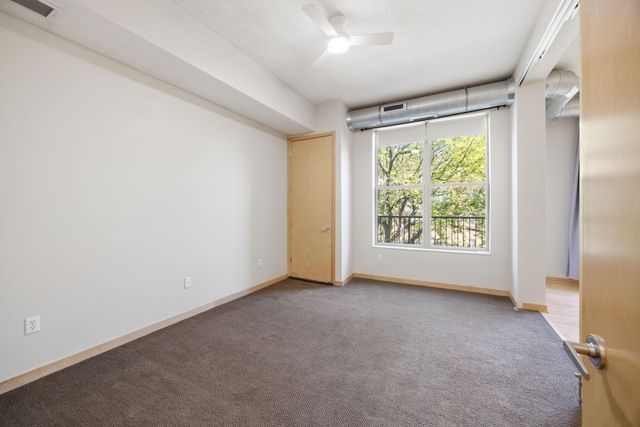 3640 Wooddale Avenue S 305, Saint Louis Park, MN 55416