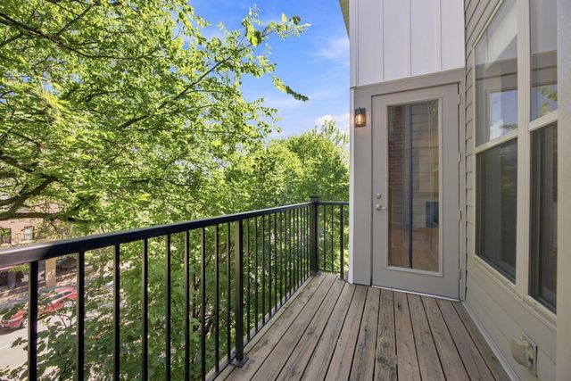 3640 Wooddale Avenue S 305, Saint Louis Park, MN 55416