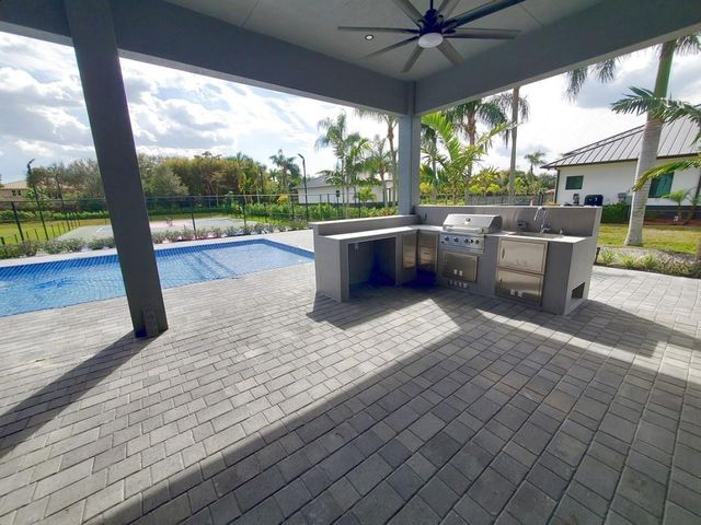 11000 SW 30th Court, Fort Lauderdale, FL 33328