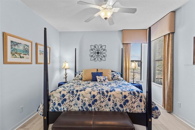 11042 BATELLO DRIVE, Venice, FL 34292