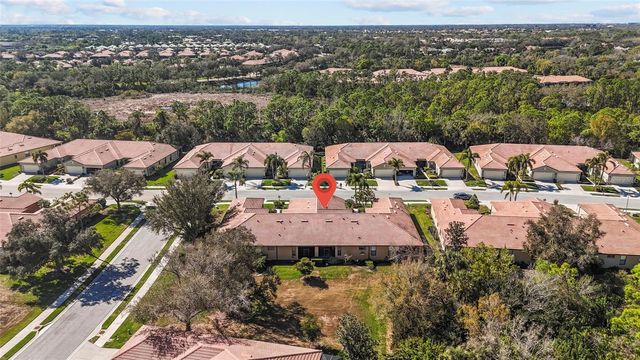 11042 BATELLO DRIVE, Venice, FL 34292