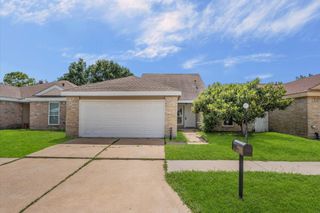 6130 Briar Terrace Drive, Houston, TX 77072