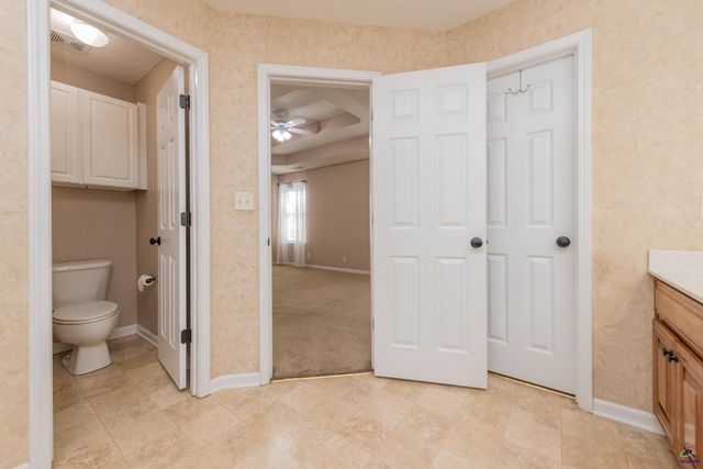 102 Ironwood Dr, Bonaire, GA 31005