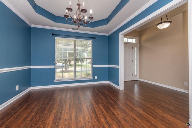 102 Ironwood Dr, Bonaire, GA 31005