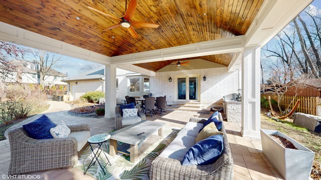 10218 S 87TH Court, Palos Hills, IL 60465