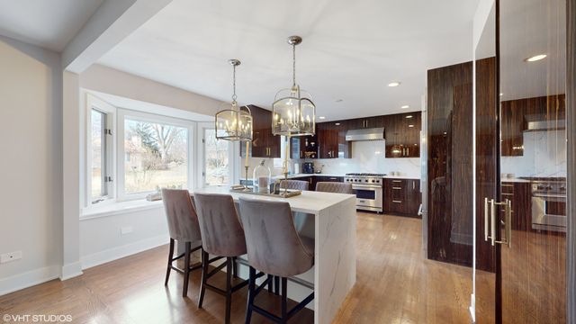 10218 S 87TH Court, Palos Hills, IL 60465