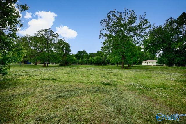 807 Brownsferry Street, Athens, AL 35611