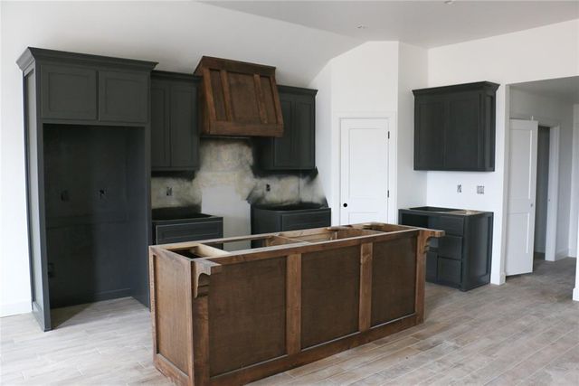 12501 Dolce Vita Drive, Oklahoma City, OK 73099