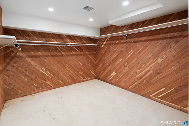 88 Bentwood Drive, Stamford, CT 06903